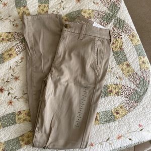 American Eagle Hi-Rise Skinny Khaki Pants Size 4